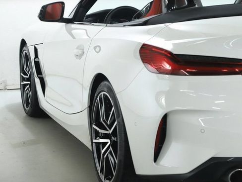 Certified 2023 BMW Z4 sDrive30i w/ Premium Package RWD image 41