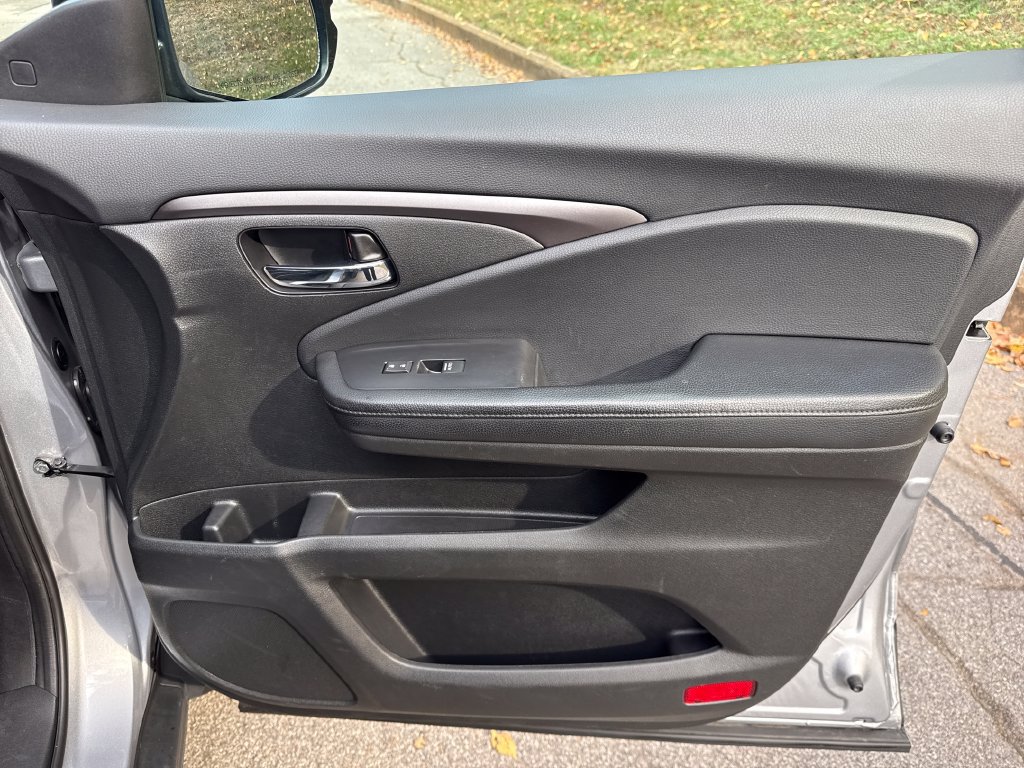 Used 2019 Honda Passport EX-L image 28