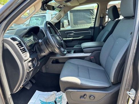 Used 2020 RAM 1500 Big Horn AWD/4WD image 8