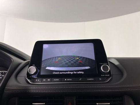 Certified 2026 Nissan Rogue SV FWD image 21