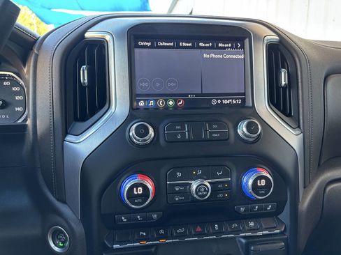 Used 2021 GMC Sierra 1500 SLT image 16