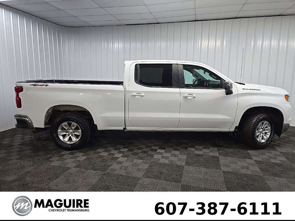 Used 2024 Chevrolet Silverado 1500 LT AWD/4WD image 2