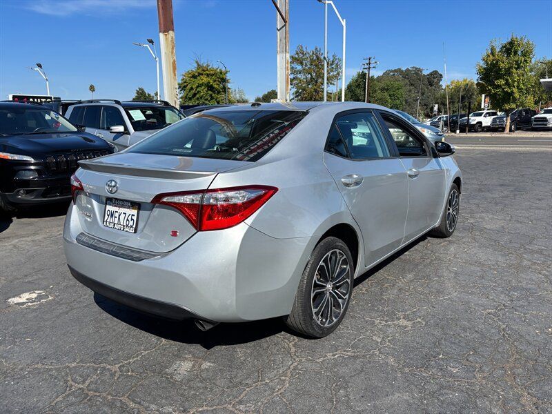 Used 2014 Toyota Corolla S Premium w/ Driver Convenience Package FWD image 3