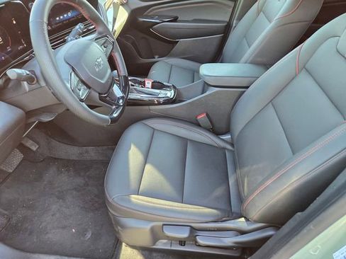 Used 2024 Chevrolet Trax RS w/ Driver Confidence Package image 13