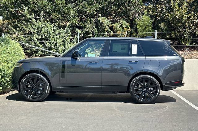 New 2027 Land Rover Range Rover SE AWD/4WD image 2