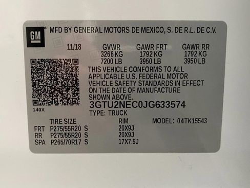 Used 2018 GMC Sierra 1500 SLT image 33