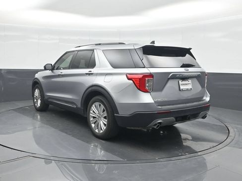 Used 2021 Ford Explorer Limited w/ Equipment Group 301A RWD image 22