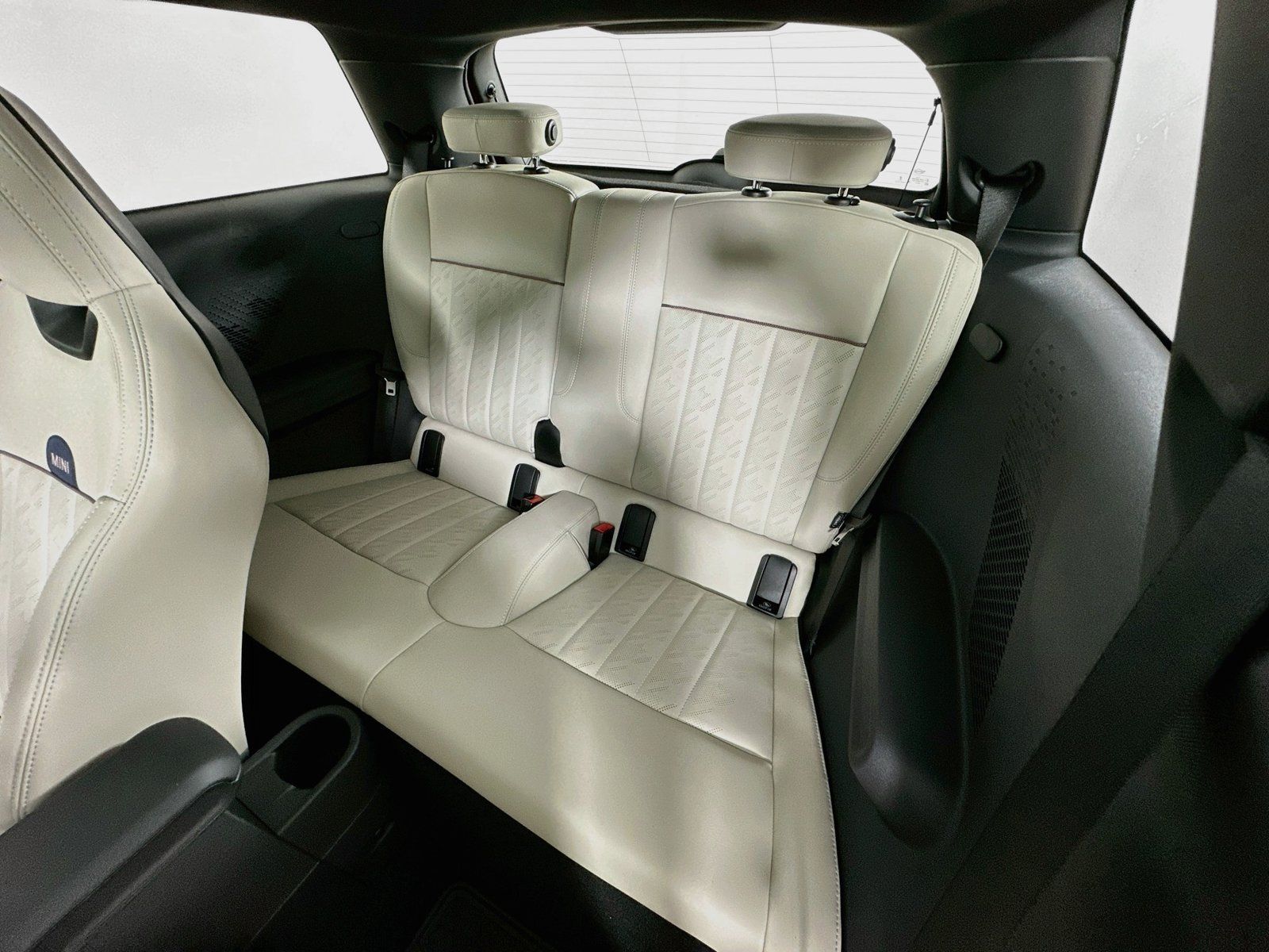New 2026 MINI Cooper 2-Door Hardtop FWD image 34