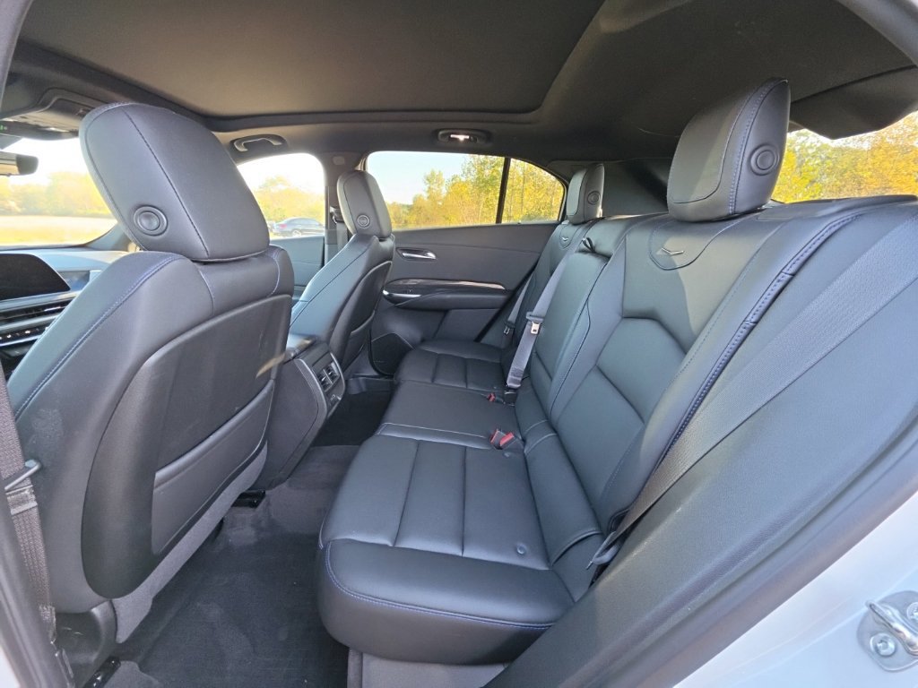 Used 2024 Cadillac XT4 Sport w/ Active Safety Package AWD/4WD image 9
