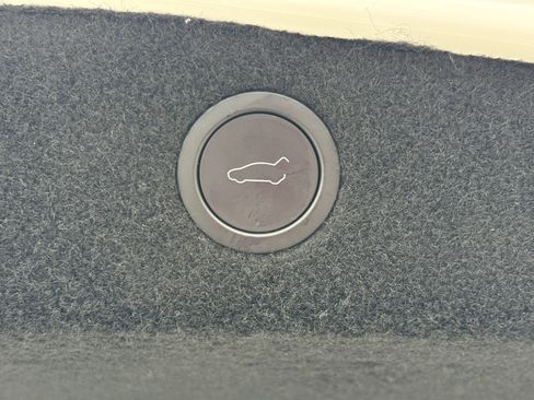 Used 2025 Tesla Model 3 Long Range image 10