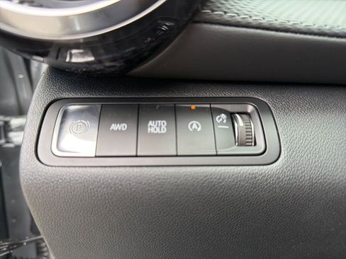 New 2026 Chevrolet Equinox LT w/ Convenience Package II AWD/4WD image 23