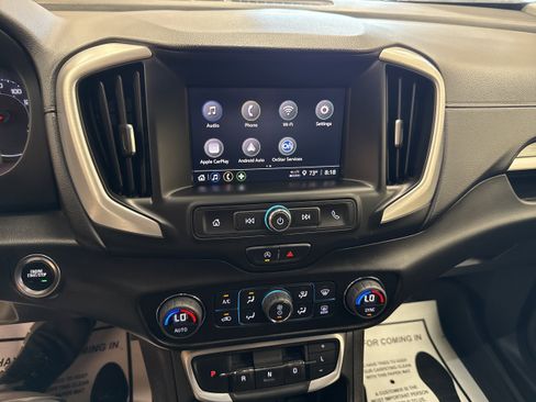 Used 2022 GMC Terrain SLE w/ Driver Convenience Package AWD/4WD image 13