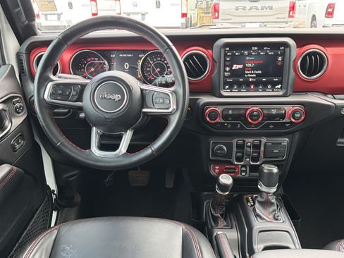 Used 2021 Jeep Wrangler Unlimited Rubicon AWD/4WD image 27