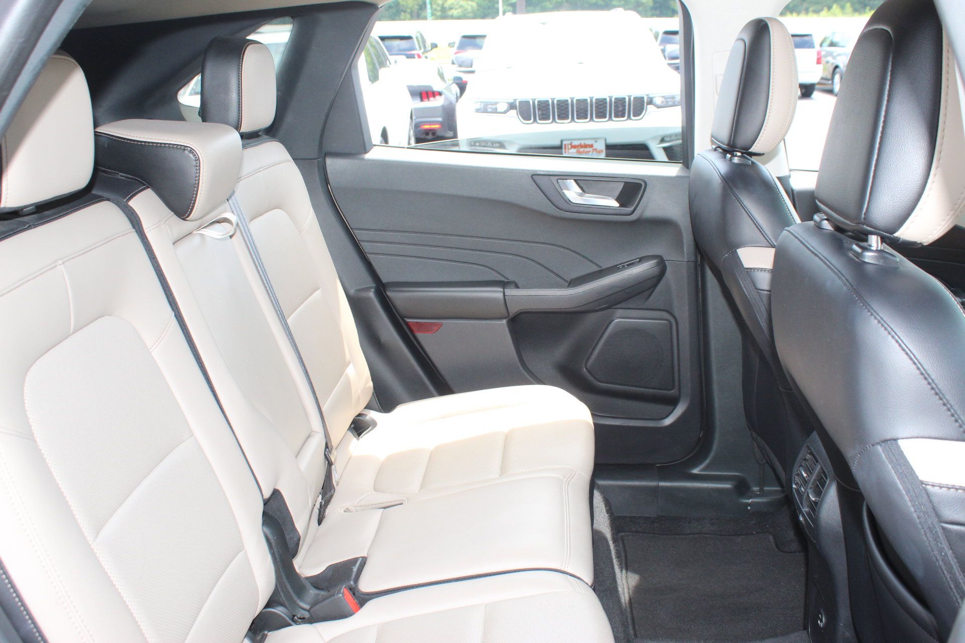 Used 2021 Ford Escape SEL FWD image 30