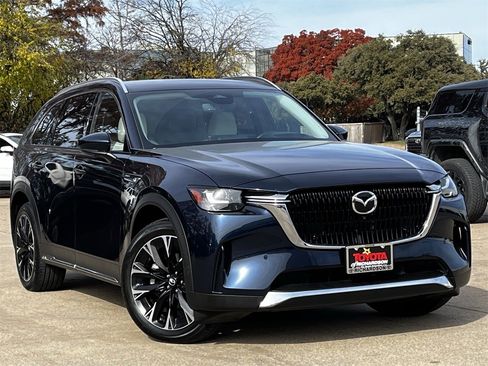 Used 2025 MAZDA CX-90 Plug-In Hybrid w/ Premium Plus image 2