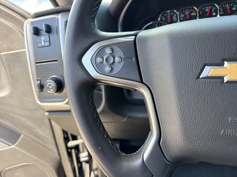Used 2015 Chevrolet Silverado 2500 LT w/ LT Convenience Package RWD image 16