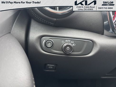 Used 2023 Chevrolet Blazer LT image 19