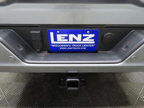 Used 2025 GMC Sierra 2500 AT4 image 51