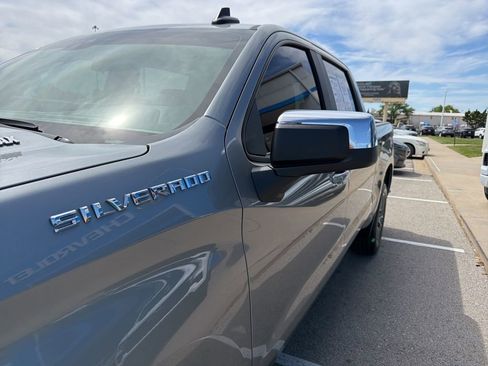 Used 2026 Chevrolet Silverado 1500 LT AWD/4WD image 10
