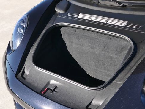 Used 2024 Porsche 911 Targa 4 GTS image 32