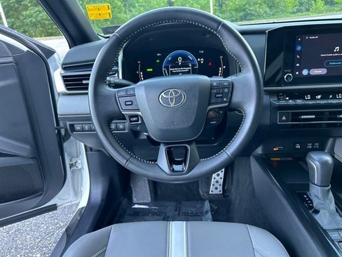 Certified 2025 Toyota Camry SE w/ Convenience Package FWD image 13