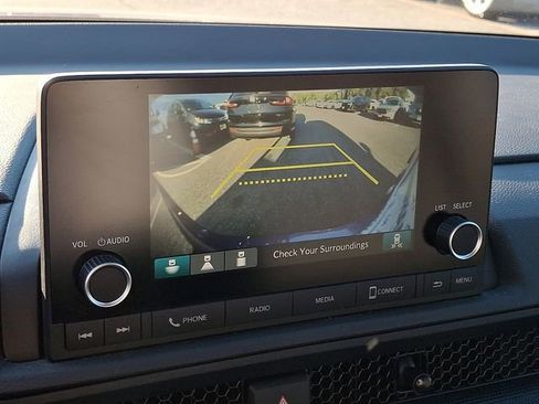 Used 2024 Honda CR-V Sport image 18