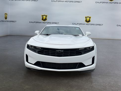 Used 2021 Chevrolet Camaro LT w/ Technology Package RWD image 2