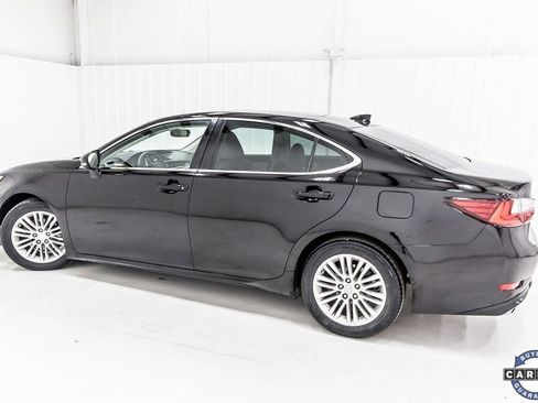 Used 2016 Lexus ES 350 w/ Accessory Package image 4