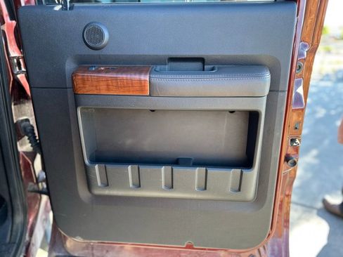 Used 2015 Ford F350 King Ranch w/ FX4 Off-Road Package AWD/4WD image 30