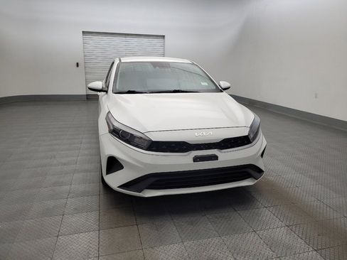 Used 2023 Kia Forte LXS FWD image 14