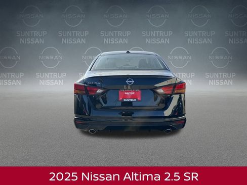 New 2025 Nissan Altima 2.5 SR w/ SR Premium Package image 5