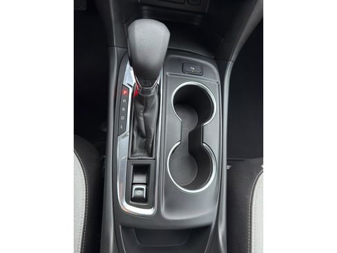 Used 2022 Chevrolet Equinox LT image 22