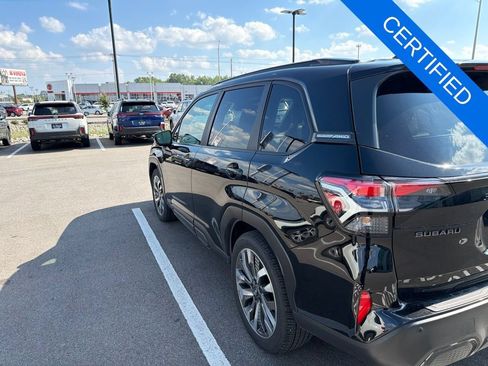 Used 2025 Subaru Forester Touring AWD/4WD image 3
