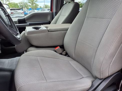 Used 2018 Ford F150 XLT AWD/4WD image 3