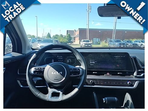Used 2025 Kia Sportage EX FWD image 8