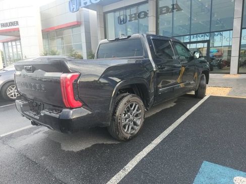 Used 2026 Toyota Tundra Platinum AWD/4WD image 4