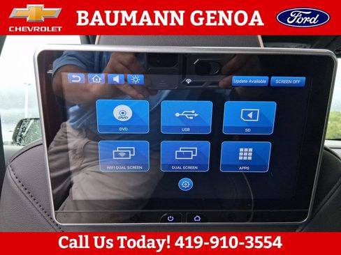 Used 2023 Chevrolet Traverse Premier w/ LPO, Floor Liner Package AWD/4WD image 30