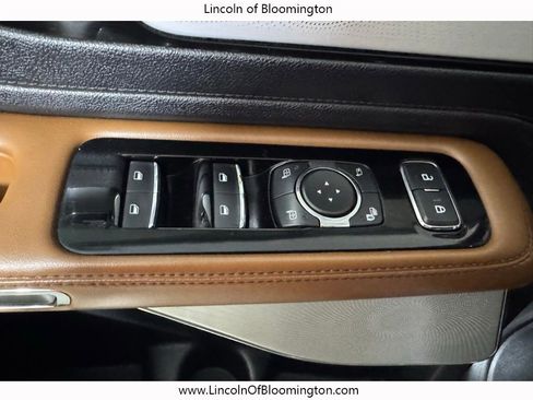 Used 2020 Lincoln Aviator Reserve w/ Equipment Group 202A AWD/4WD image 37