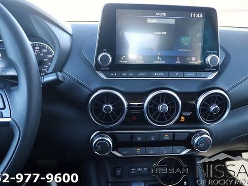 New 2025 Nissan Sentra SV w/ Trunk Package FWD image 16