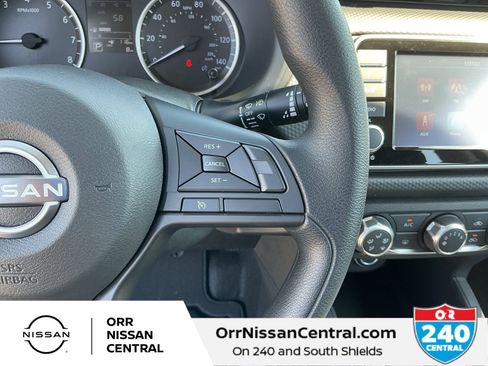 New 2025 Nissan Kicks Play S image 20