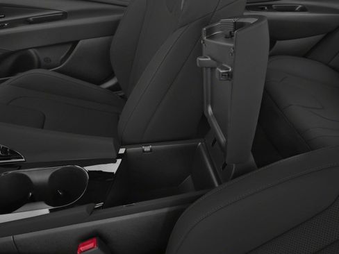 New 2026 Hyundai Elantra Limited FWD image 10