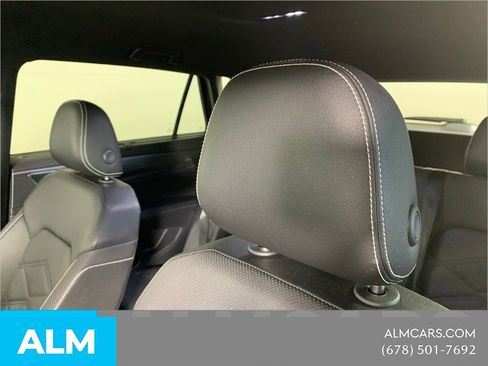 Used 2025 Volkswagen Atlas Cross Sport SE image 21