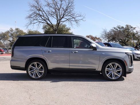 Used 2025 Cadillac Escalade Sport Platinum w/ LPO, Floor Liner Package image 5