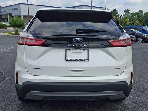 Certified 2024 Ford Edge SEL w/ Convenience Package AWD/4WD image 5