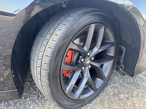 Used 2022 Dodge Charger R/T w/ Plus Group RWD image 17