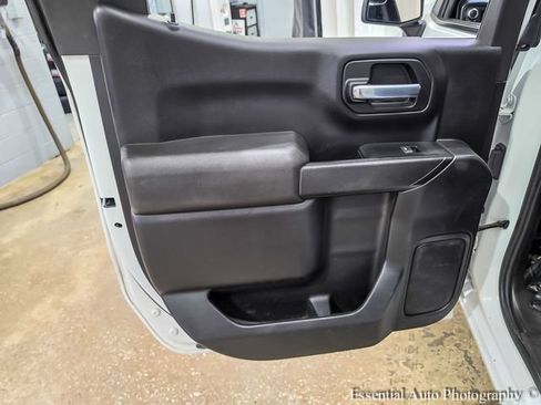 Used 2022 GMC Sierra 1500 Pro w/ Pro Value Package AWD/4WD image 16