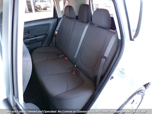 Used 2012 Kia Soul FWD image 20