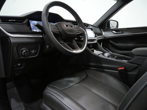 New 2026 Jeep Grand Cherokee L Limited AWD/4WD image 12