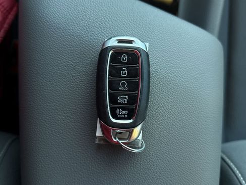 Used 2023 Hyundai Elantra SEL w/ Convenience Package image 23