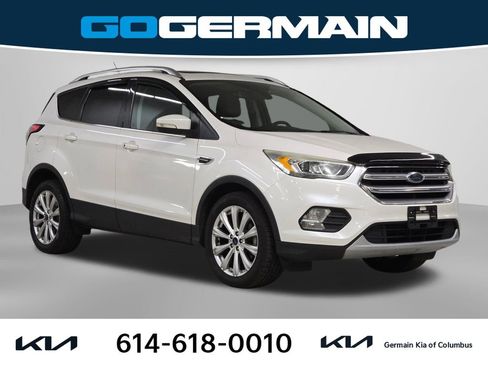 Used 2017 Ford Escape Titanium image 5